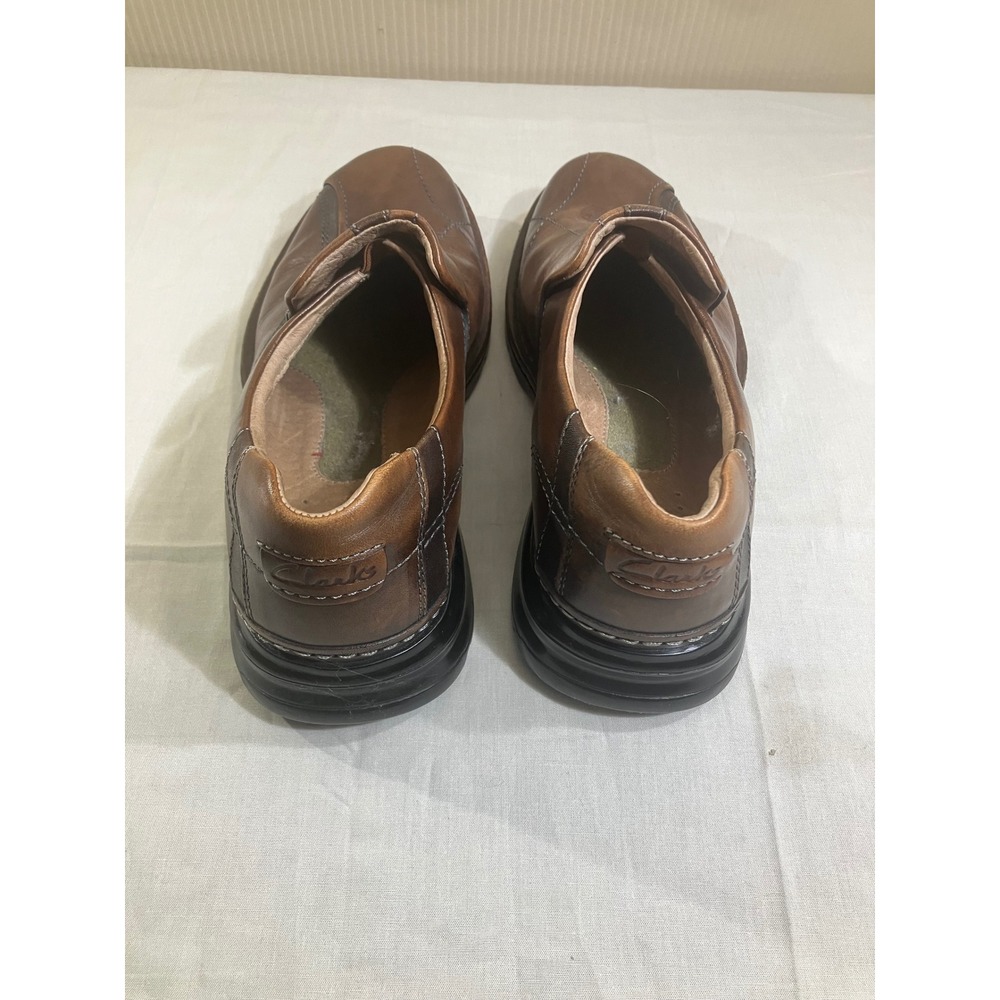 Clarks Mens Brown Leather Slip On Loafers Square Toe Shoes 70846 Size 8.5 M - Picture 3 of 7